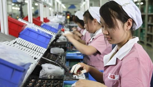 職場(chǎng)陷阱 中介承諾月薪5000包吃住，打工妹月底領(lǐng)薪愣在當(dāng)場(chǎng)